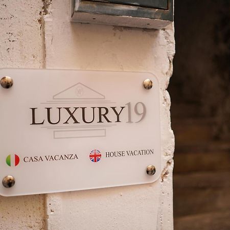 Luxury19 - View Of Vesuvius Apartment Napoli Exterior foto